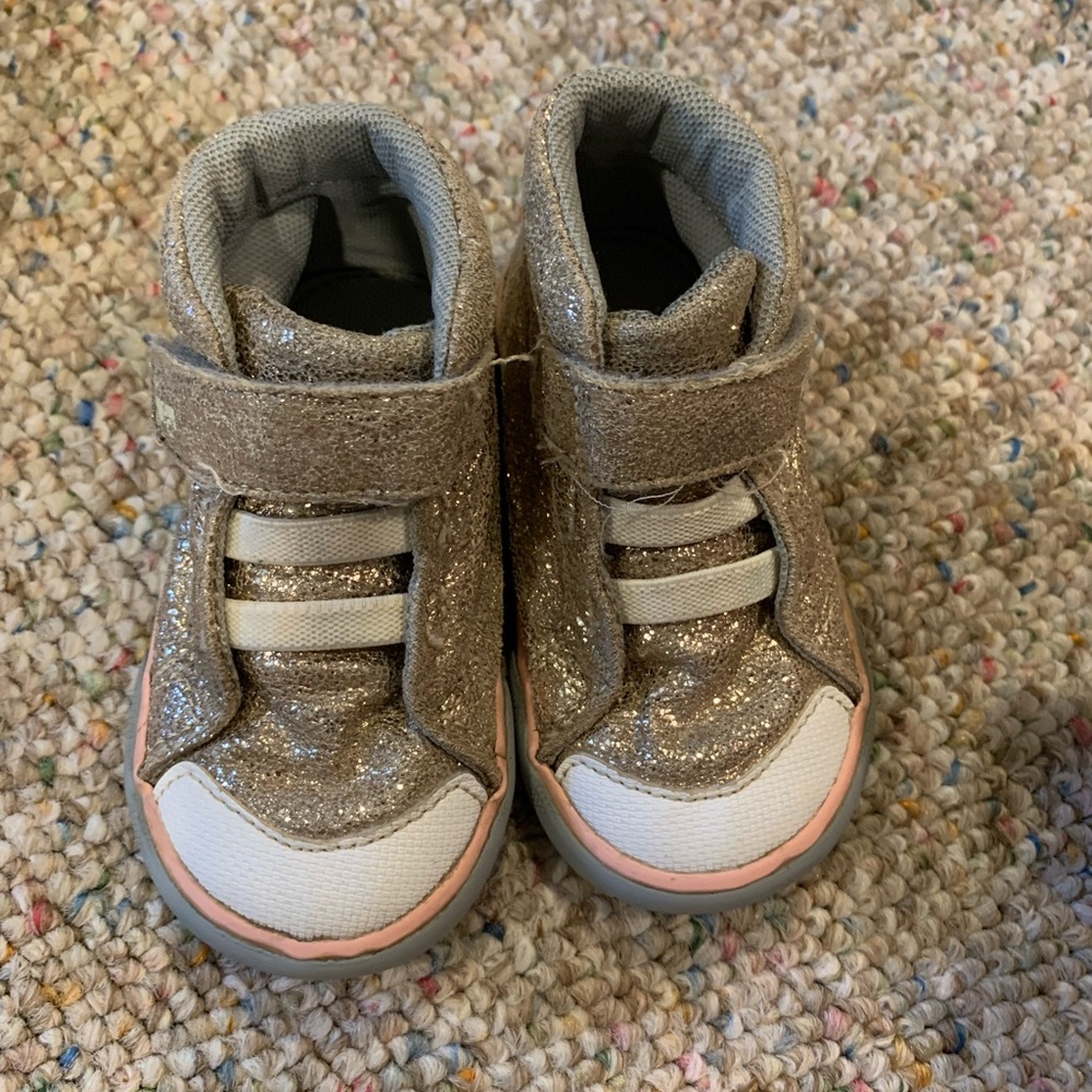 See Kai Run sparkly high tops toddler size 5